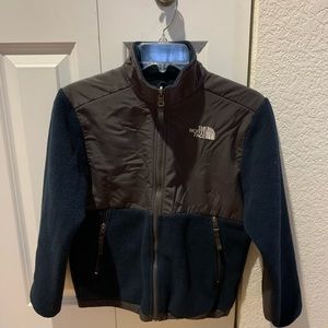 Boys size Medium North Face Fleece Jacket